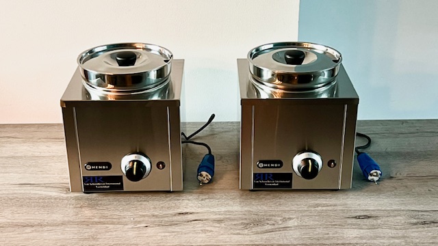 Warmhoud apparaat voor warme saus o.a. satésaus, pindasaus verhuur Warmhoud apparaat voor warme saus o.a. satésaus, pindasaus verhuur